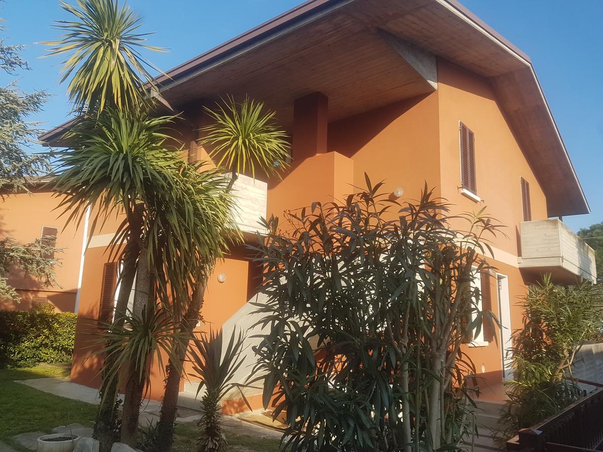 La Casa Di Rivo Desenzano del Garda Exterior foto